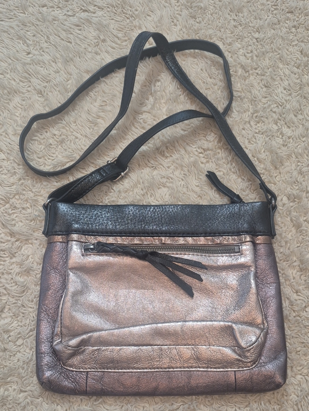 The Sak Sanibel Colorblock Crossbody Metallic Leather Travel Purse